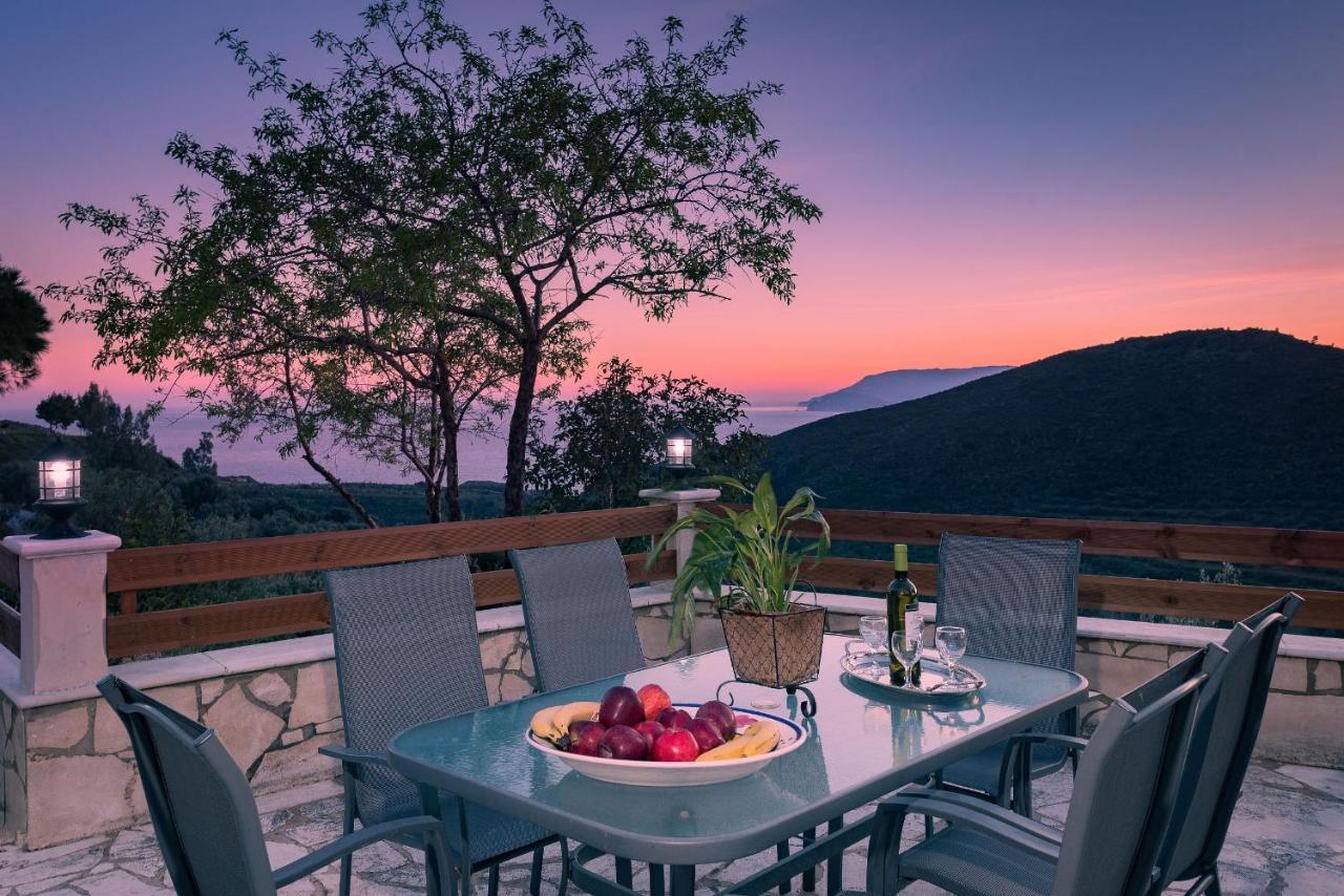 Villa Kanalos - Private Pool & Stunning Views, By Zantewize Каламакион Экстерьер фото